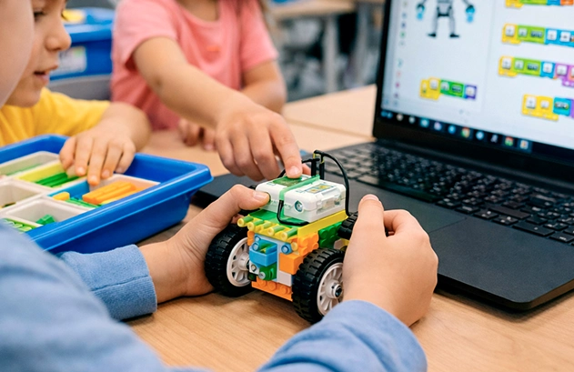 Centro Ingenio. Programación y robotica scratch de 6 a 8 años